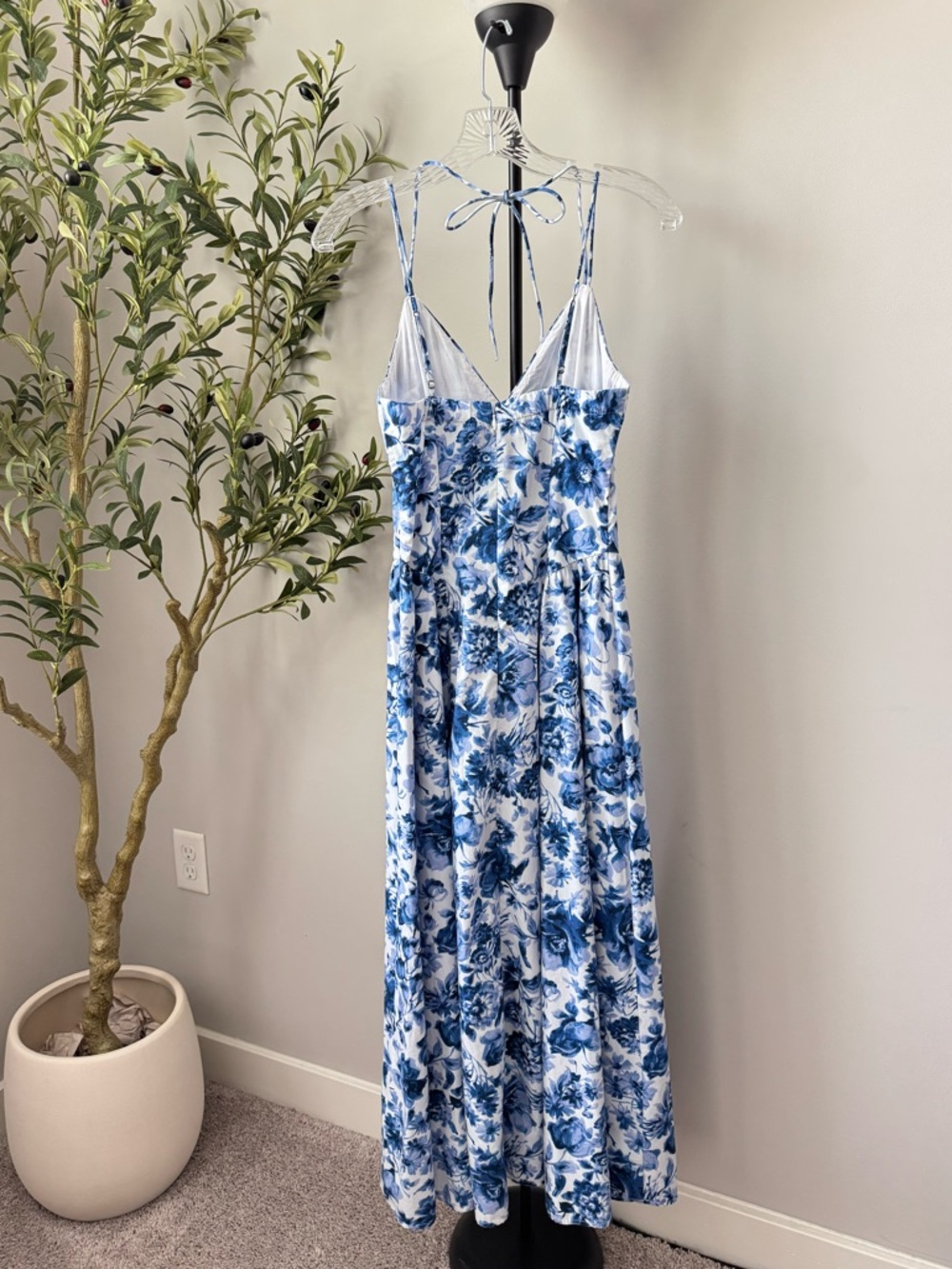 Abercrombie & Fitch Strappy Plunge Corset Maxi Dress - Picture 5 of 10